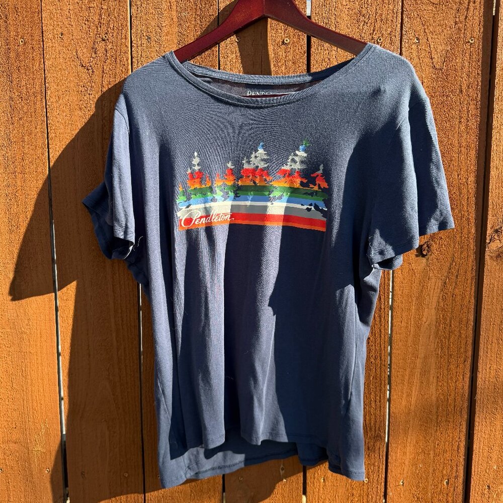 Well-Loved Navy Blue Pendleton T-Shirt Size XL